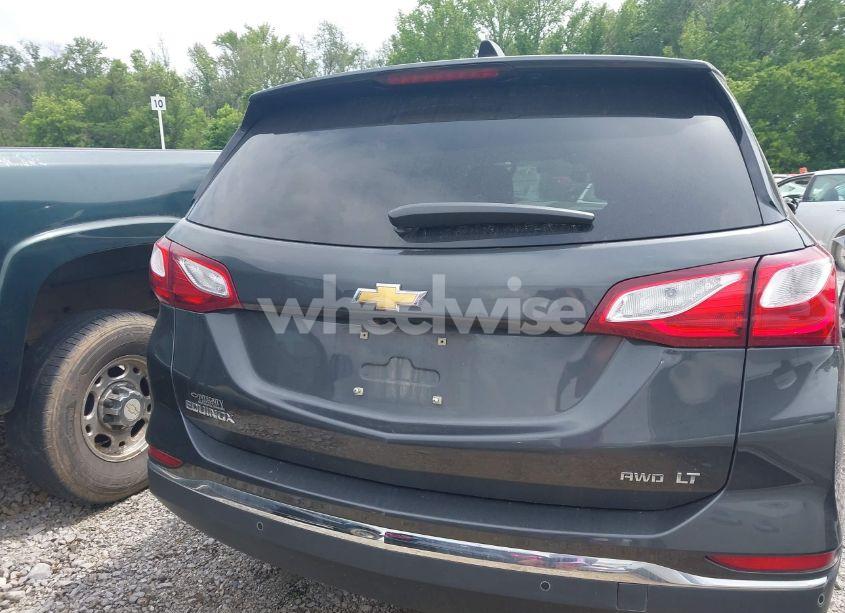 Photo 16 of 2019 Chevrolet Equinox LT (VIN 2GNAXTEV6K6190023)