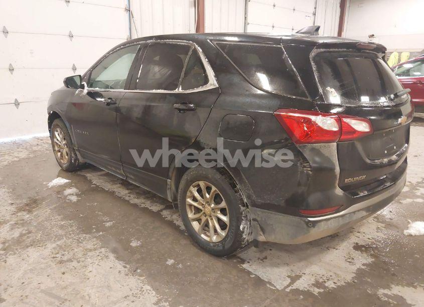 Photo 3 of 2020 Chevrolet Equinox AWD 2FL (VIN 2GNAXTEV6L6117025)