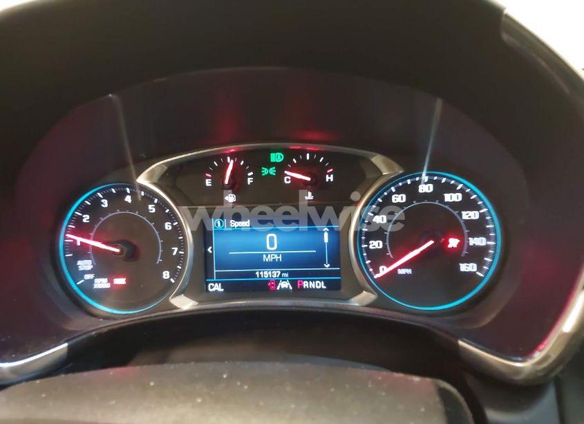 Photo 7 of 2020 Chevrolet Equinox AWD 2FL (VIN 2GNAXTEV6L6117025)