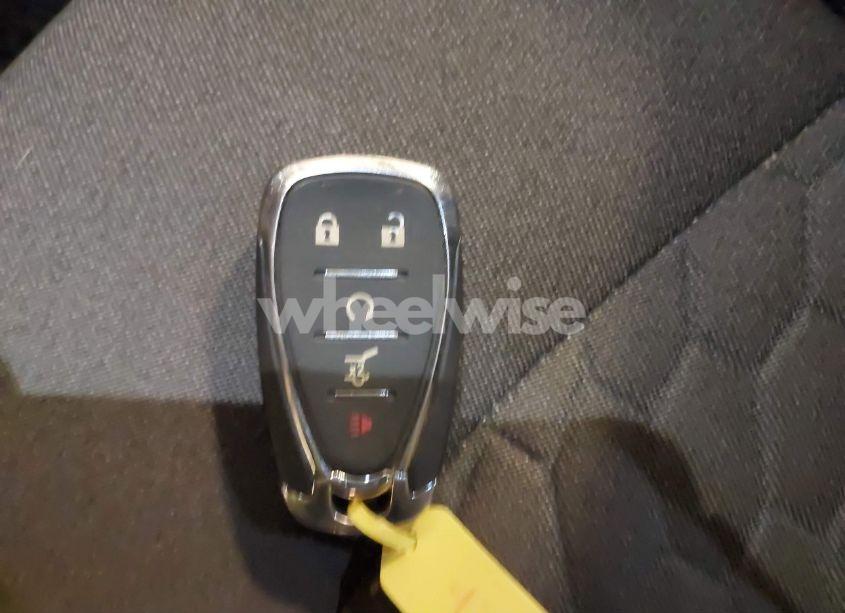 Photo 11 of 2020 Chevrolet Equinox AWD 2FL (VIN 2GNAXTEV6L6168377)