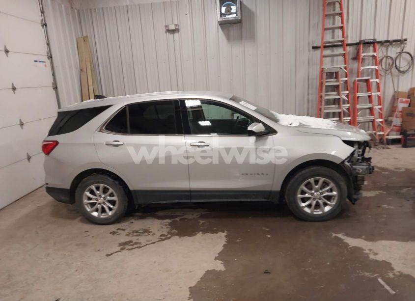 Photo 13 of 2020 Chevrolet Equinox AWD 2FL (VIN 2GNAXTEV6L6168377)