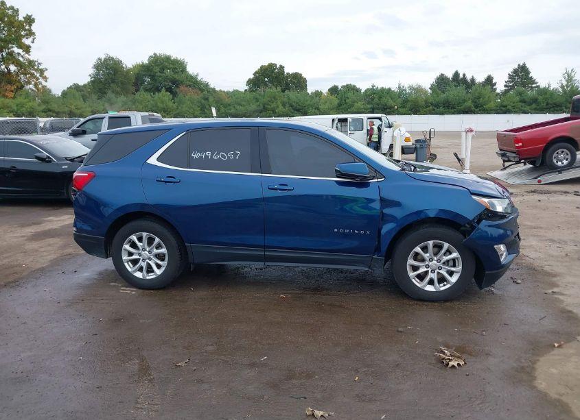 Photo 13 of 2019 Chevrolet Equinox LT (VIN 2GNAXTEV7K6163090)