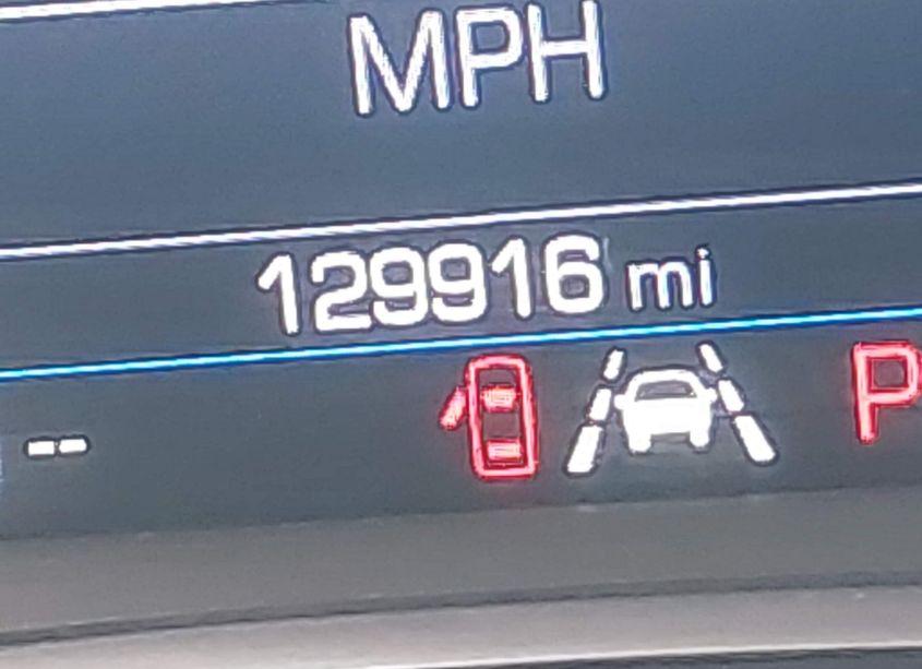 Photo 15 of 2019 Chevrolet Equinox LT (VIN 2GNAXTEV7K6163090)