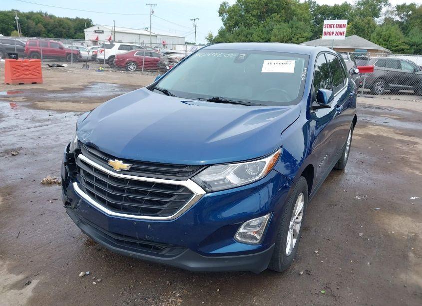 Photo 2 of 2019 Chevrolet Equinox LT (VIN 2GNAXTEV7K6163090)