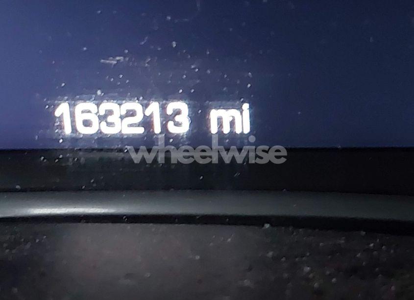 Photo 15 of 2019 Chevrolet Equinox LT (VIN 2GNAXTEV7K6169648)