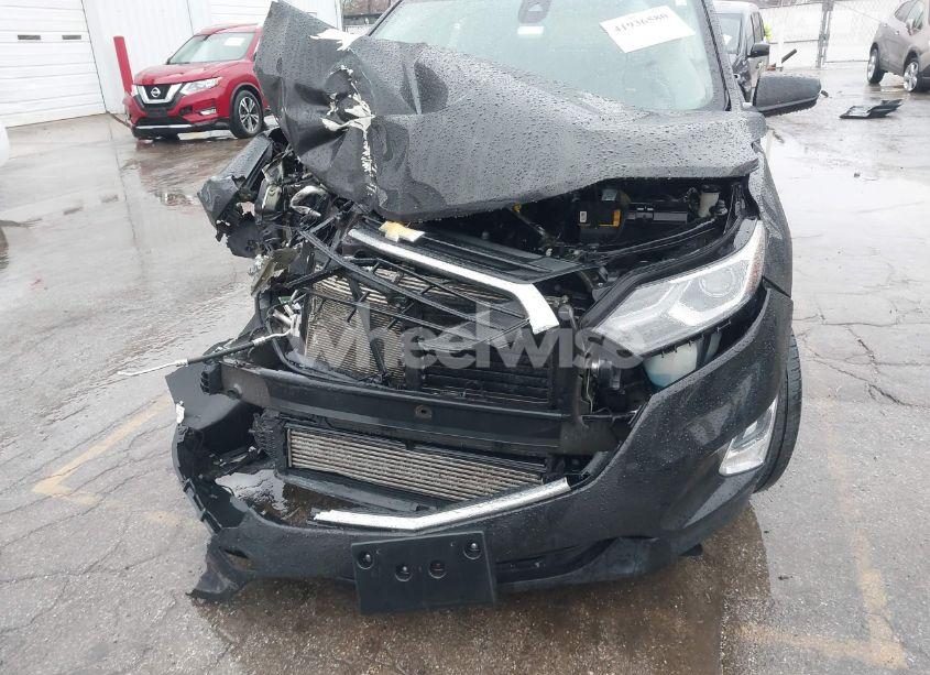 Photo 6 of 2019 Chevrolet Equinox LT (VIN 2GNAXTEV7K6169648)