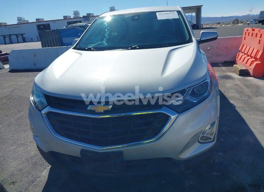 Photo 6 of 2020 Chevrolet Equinox AWD 2FL (VIN 2GNAXTEV7L6181218)