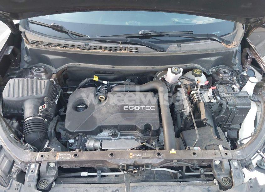Photo 10 of 2020 Chevrolet Equinox AWD 2FL (VIN 2GNAXTEV7L6186211)