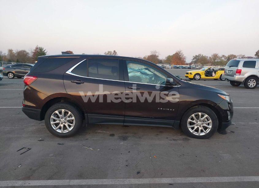 Photo 14 of 2020 Chevrolet Equinox AWD 2FL (VIN 2GNAXTEV7L6186211)
