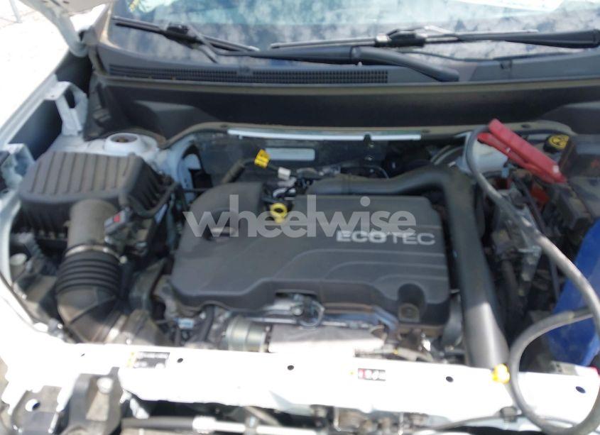 Photo 10 of 2022 Chevrolet Equinox AWD 2FL (VIN 2GNAXTEV7N6141417)