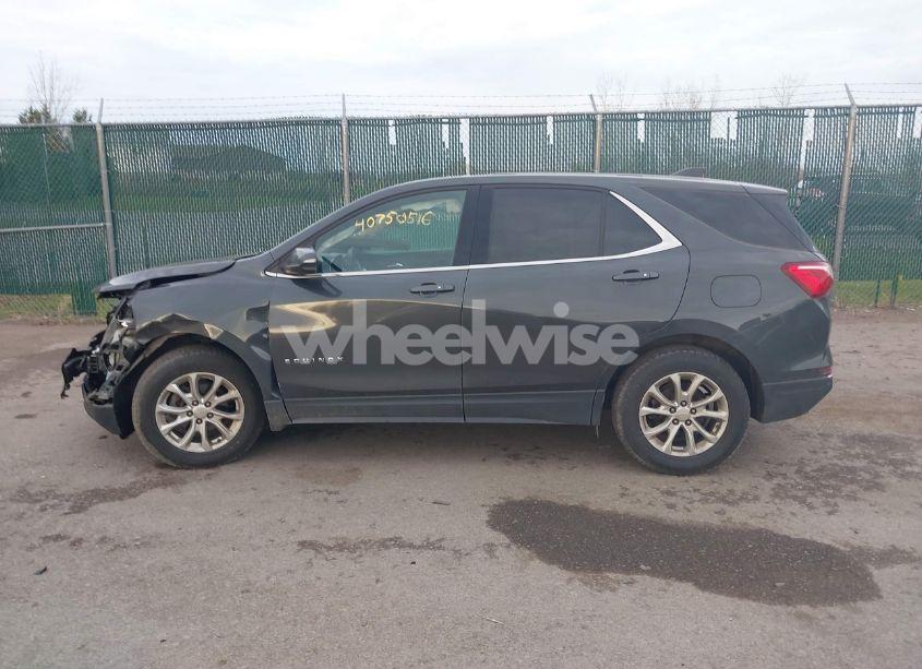 Photo 14 of 2019 Chevrolet Equinox LT (VIN 2GNAXTEV8K6152020)