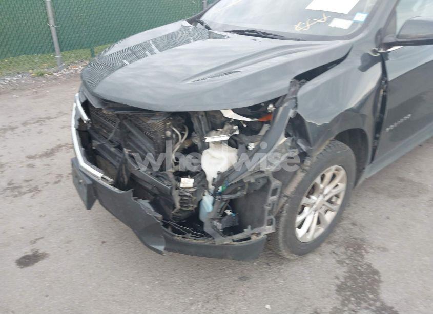 Photo 6 of 2019 Chevrolet Equinox LT (VIN 2GNAXTEV8K6152020)