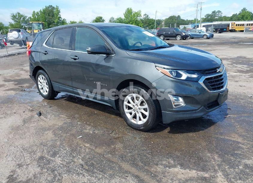 2019 Chevrolet Equinox LT (VIN 2GNAXTEV8K6249492) main photo