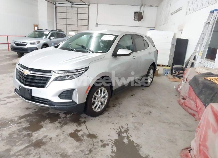 Photo 2 of 2022 Chevrolet Equinox AWD 2FL (VIN 2GNAXTEV8N6142009)