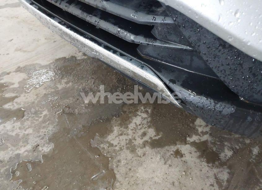 Photo 6 of 2022 Chevrolet Equinox AWD 2FL (VIN 2GNAXTEV8N6142009)