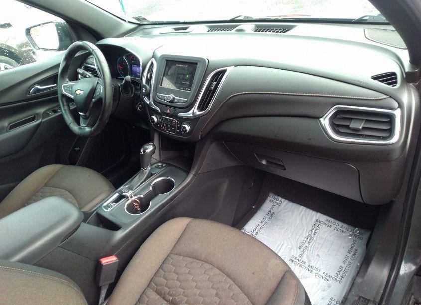 Photo 5 of 2019 Chevrolet Equinox LT (VIN 2GNAXTEV9K6242566)