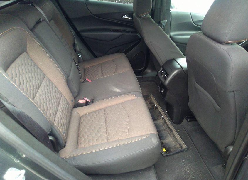 Photo 8 of 2019 Chevrolet Equinox LT (VIN 2GNAXTEV9K6242566)