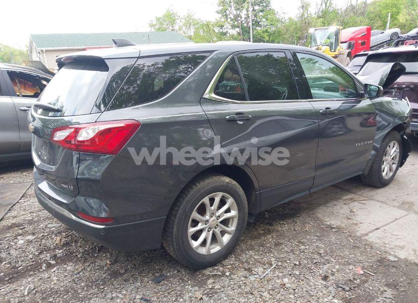 Photo 4 of 2020 Chevrolet Equinox AWD 2FL (VIN 2GNAXTEV9L6227308)