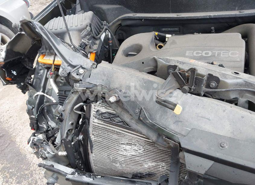 Photo 6 of 2020 Chevrolet Equinox AWD 2FL (VIN 2GNAXTEV9L6227308)