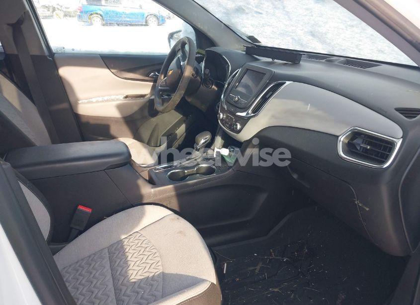 Photo 5 of 2022 Chevrolet Equinox AWD 2FL (VIN 2GNAXTEV9N6113814)