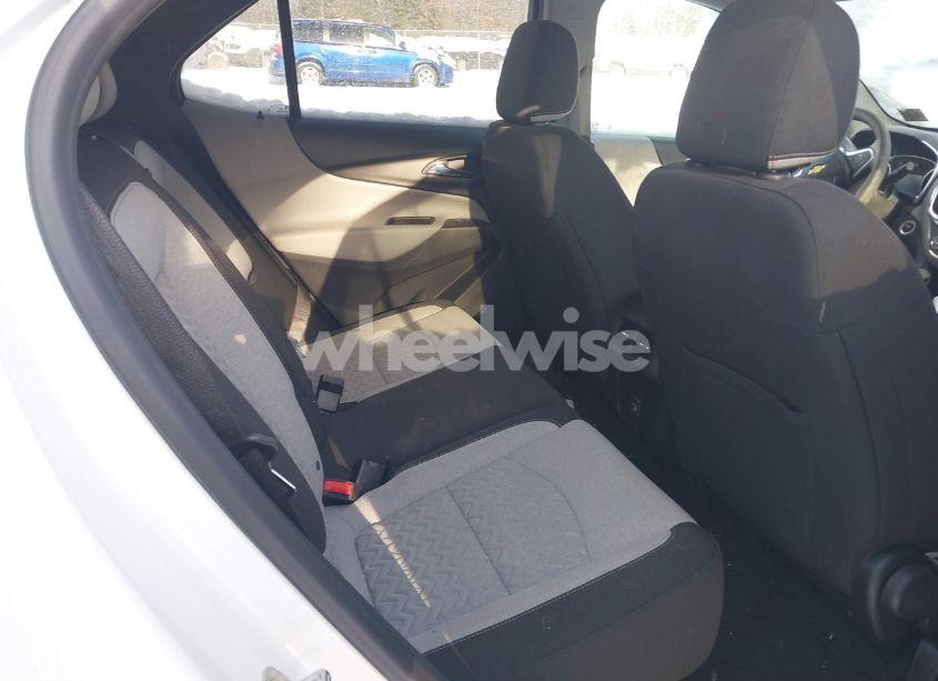 Photo 8 of 2022 Chevrolet Equinox AWD 2FL (VIN 2GNAXTEV9N6113814)
