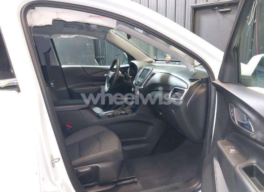 Photo 5 of 2020 Chevrolet Equinox AWD 2FL (VIN 2GNAXTEVXL6251875)
