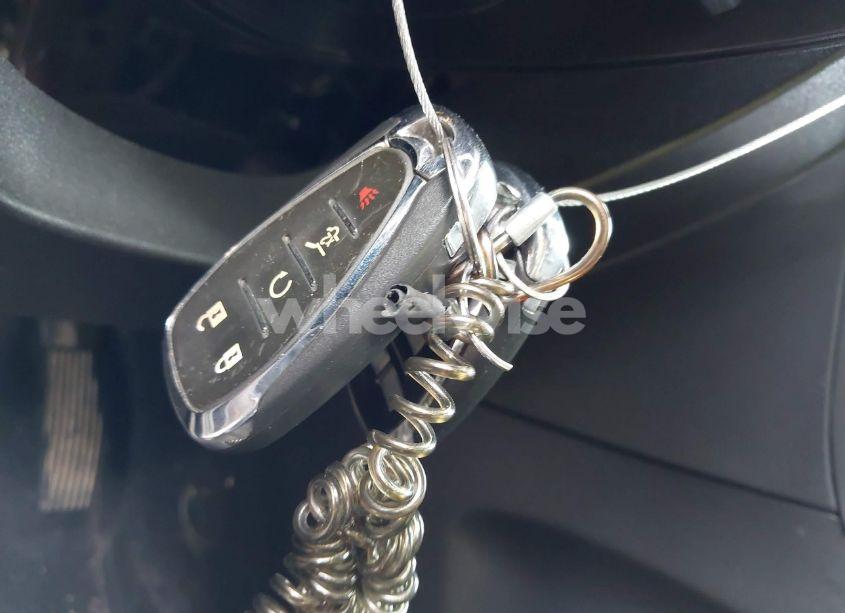 Photo 11 of 2021 Chevrolet Equinox AWD 2FL (VIN 2GNAXTEVXM6160834)