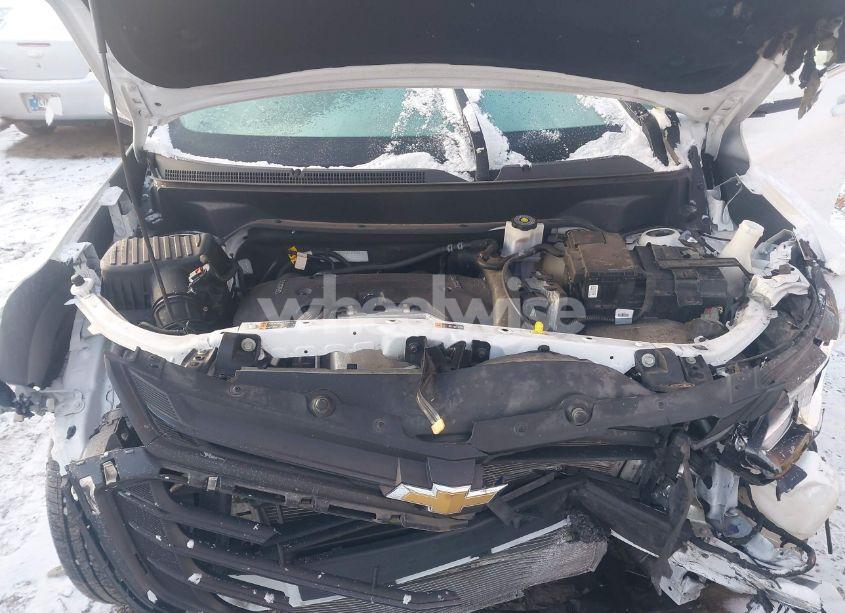 Photo 10 of 2018 Chevrolet Equinox LT (VIN 2GNAXTEX1J6177132)