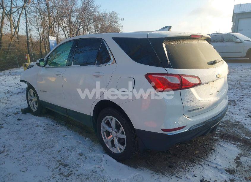 Photo 3 of 2018 Chevrolet Equinox LT (VIN 2GNAXTEX1J6177132)