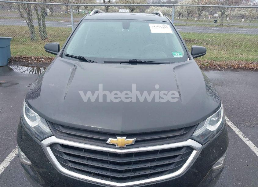 Photo 12 of 2018 Chevrolet Equinox LT (VIN 2GNAXTEX1J6249947)