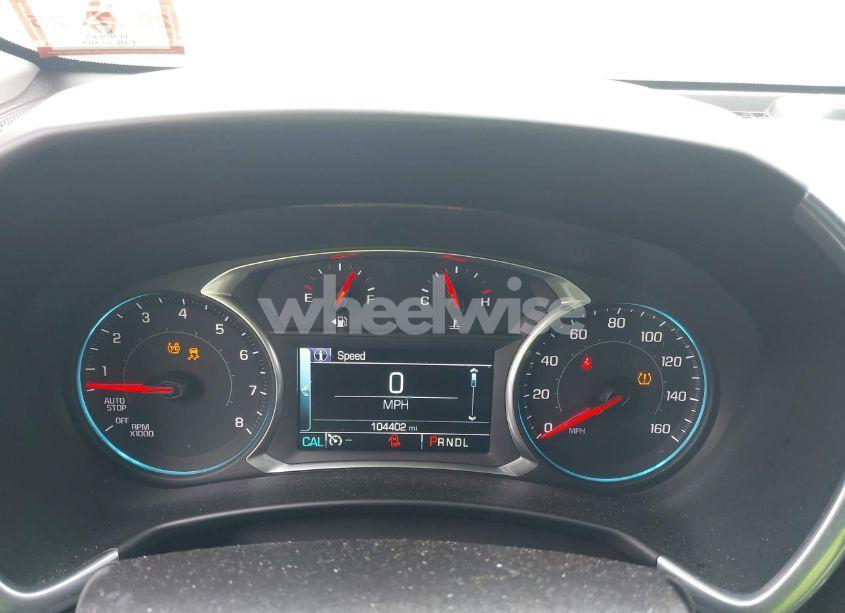 Photo 7 of 2018 Chevrolet Equinox LT (VIN 2GNAXTEX1J6249947)