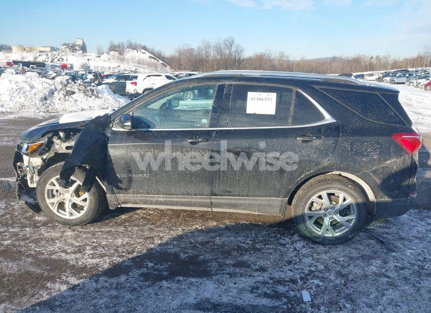 Photo 14 of 2018 Chevrolet Equinox LT (VIN 2GNAXTEX1J6318166)