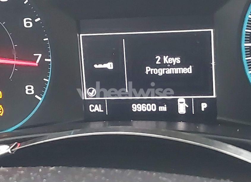 Photo 15 of 2018 Chevrolet Equinox LT (VIN 2GNAXTEX2J6334294)