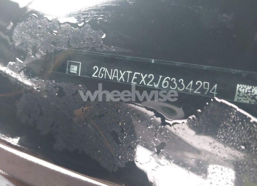 Photo 9 of 2018 Chevrolet Equinox LT (VIN 2GNAXTEX2J6334294)