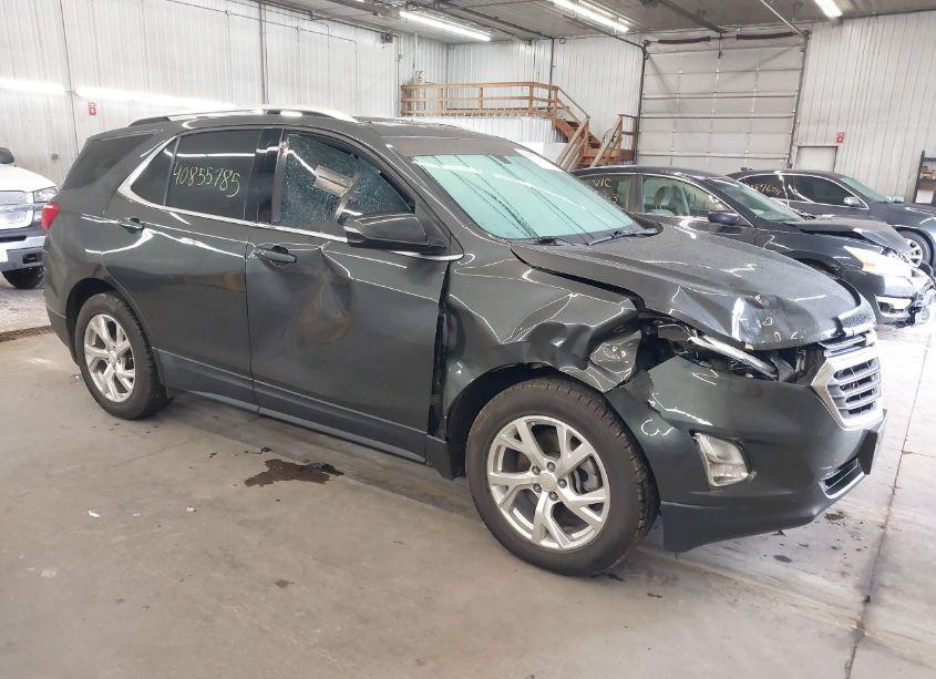 2018 Chevrolet Equinox LT (VIN 2GNAXTEX4J6245682) main photo