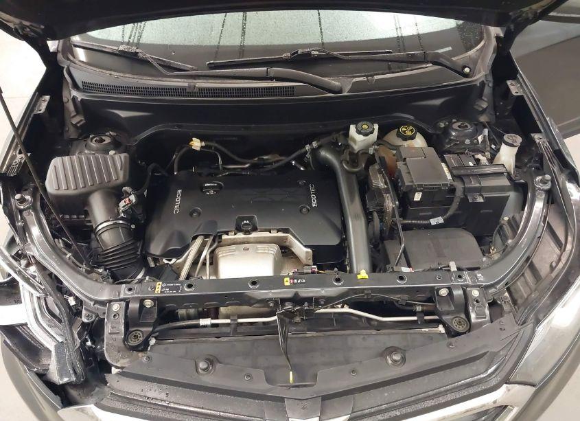 Photo 10 of 2018 Chevrolet Equinox LT (VIN 2GNAXTEX4J6245682)