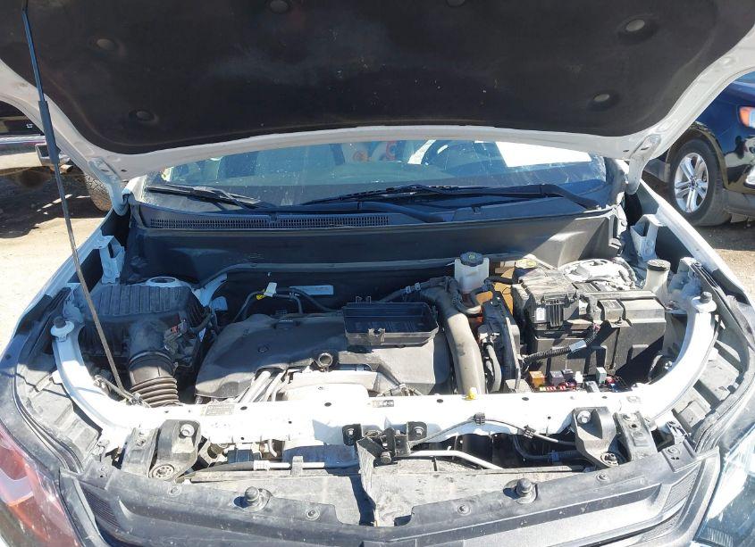 Photo 10 of 2018 Chevrolet Equinox LT (VIN 2GNAXTEX5J6321278)