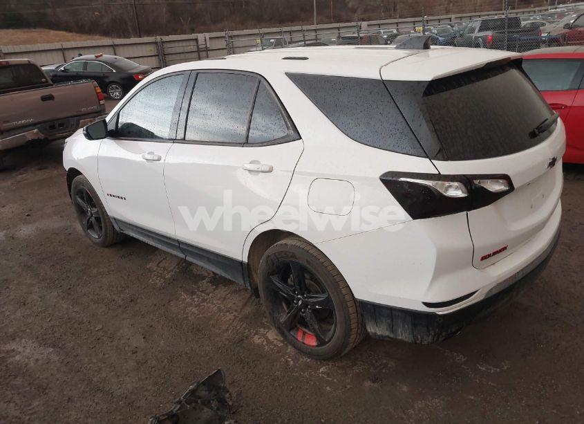 Photo 3 of 2018 Chevrolet Equinox LT (VIN 2GNAXTEX5J6344446)