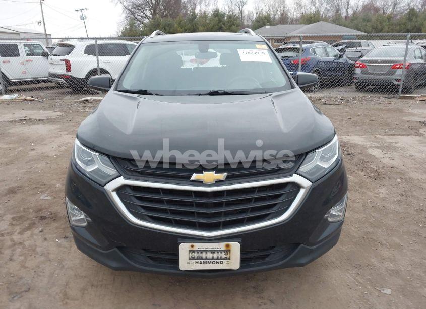 Photo 12 of 2018 Chevrolet Equinox LT (VIN 2GNAXTEX5J6344804)