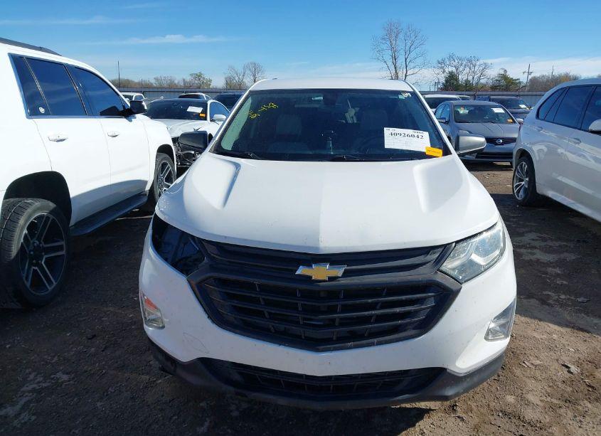 Photo 12 of 2018 Chevrolet Equinox LT (VIN 2GNAXTEX6J6237874)