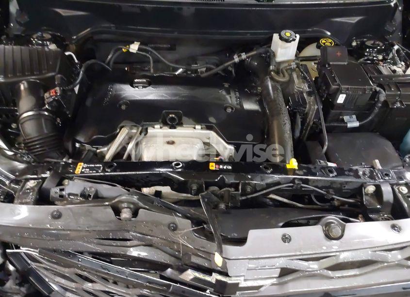 Photo 10 of 2018 Chevrolet Equinox LT (VIN 2GNAXTEX9J6258637)