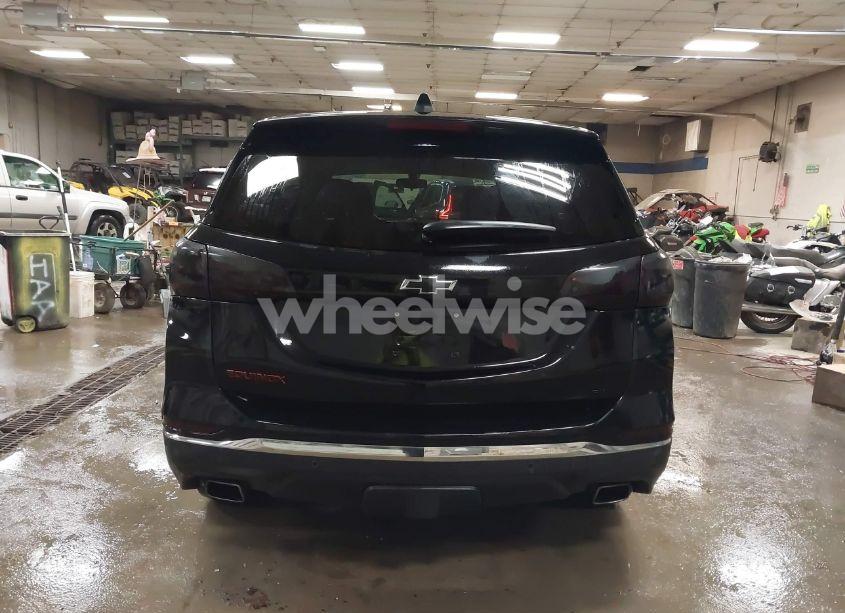 Photo 17 of 2018 Chevrolet Equinox LT (VIN 2GNAXTEX9J6258637)