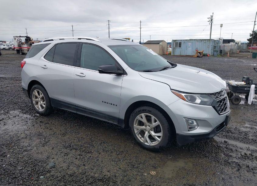 2018 Chevrolet Equinox LT (VIN 2GNAXTEX9J6309716) main photo