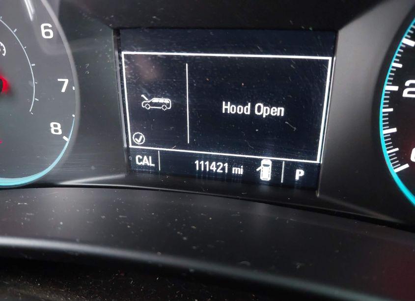 Photo 16 of 2018 Chevrolet Equinox LT (VIN 2GNAXTEX9J6309716)