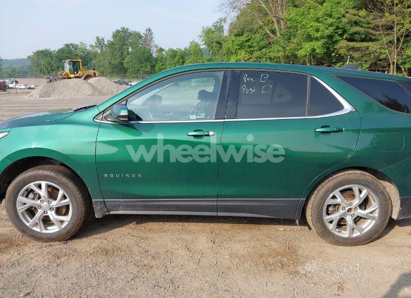 Photo 15 of 2018 Chevrolet Equinox LT (VIN 2GNAXTEXXJ6155520)