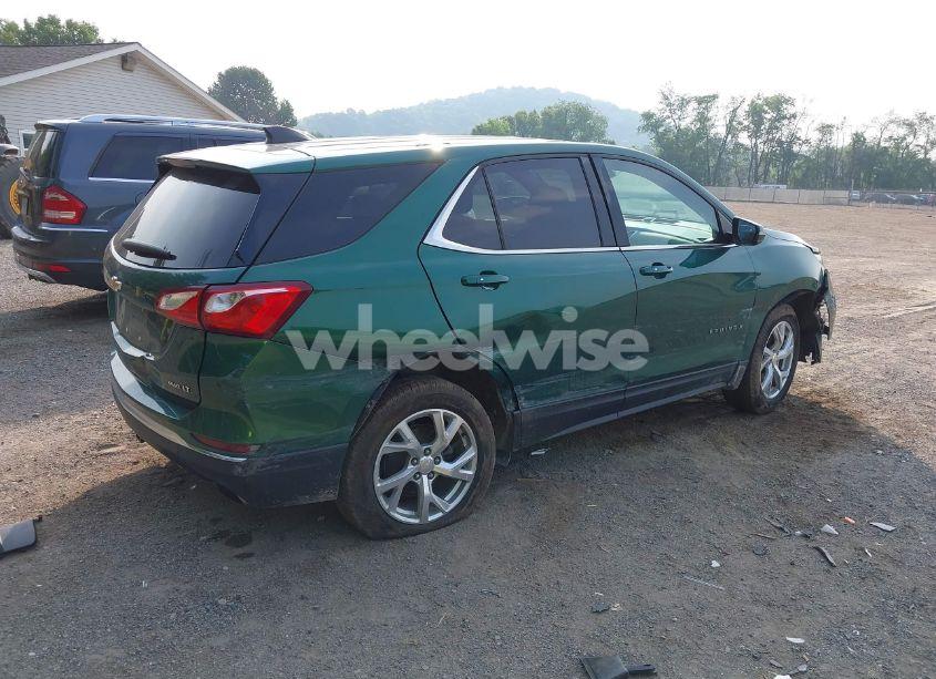 Photo 4 of 2018 Chevrolet Equinox LT (VIN 2GNAXTEXXJ6155520)