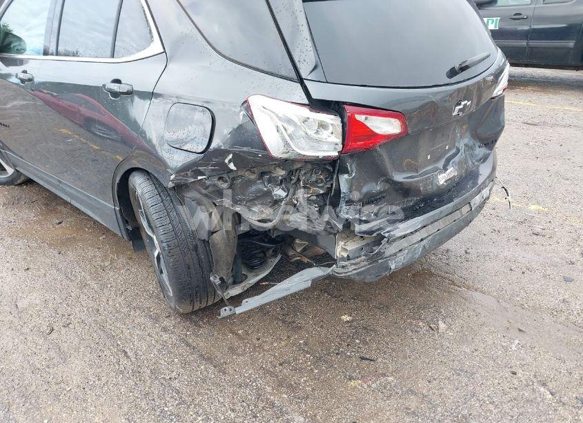 Photo 16 of 2019 Chevrolet Equinox LT (VIN 2GNAXUEV0K6121690)