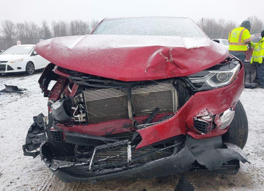 Photo 6 of 2019 Chevrolet Equinox LT (VIN 2GNAXUEV0K6124380)