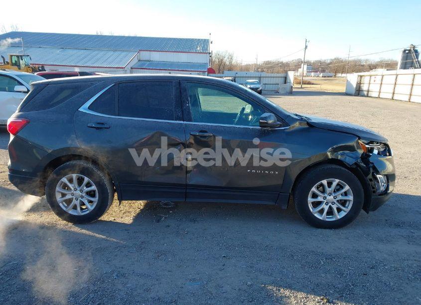 Photo 13 of 2019 Chevrolet Equinox LT (VIN 2GNAXUEV0K6191853)
