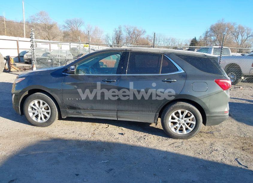 Photo 14 of 2019 Chevrolet Equinox LT (VIN 2GNAXUEV0K6191853)